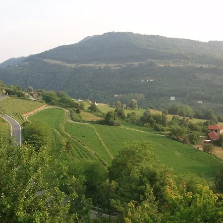 Alloggio per agriturismo Gallo